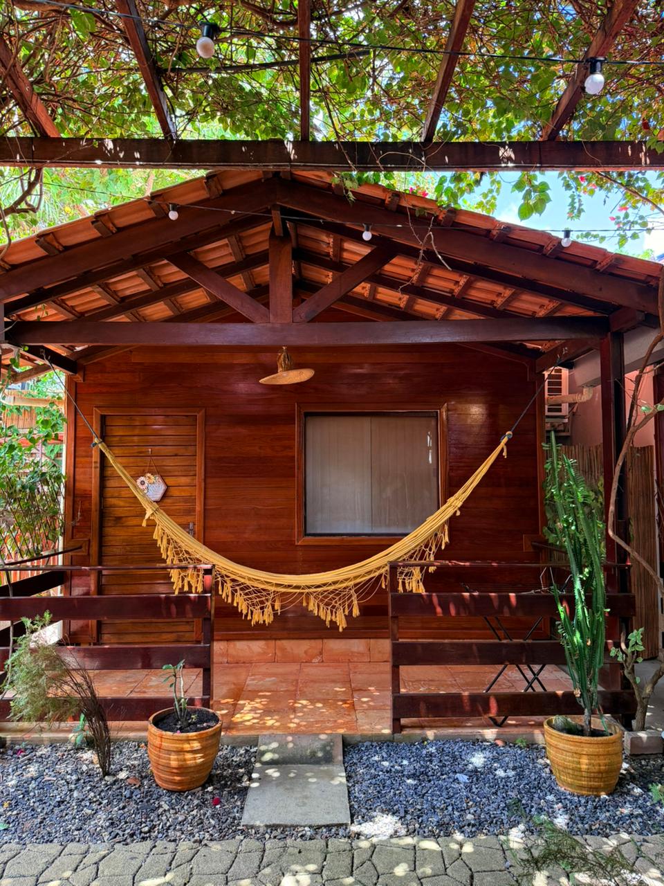 Suíte Jardim com varanda para o jardim